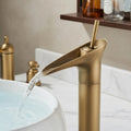 Mitigeur de lavabo cascade - Laiton brossé MaisonBrass