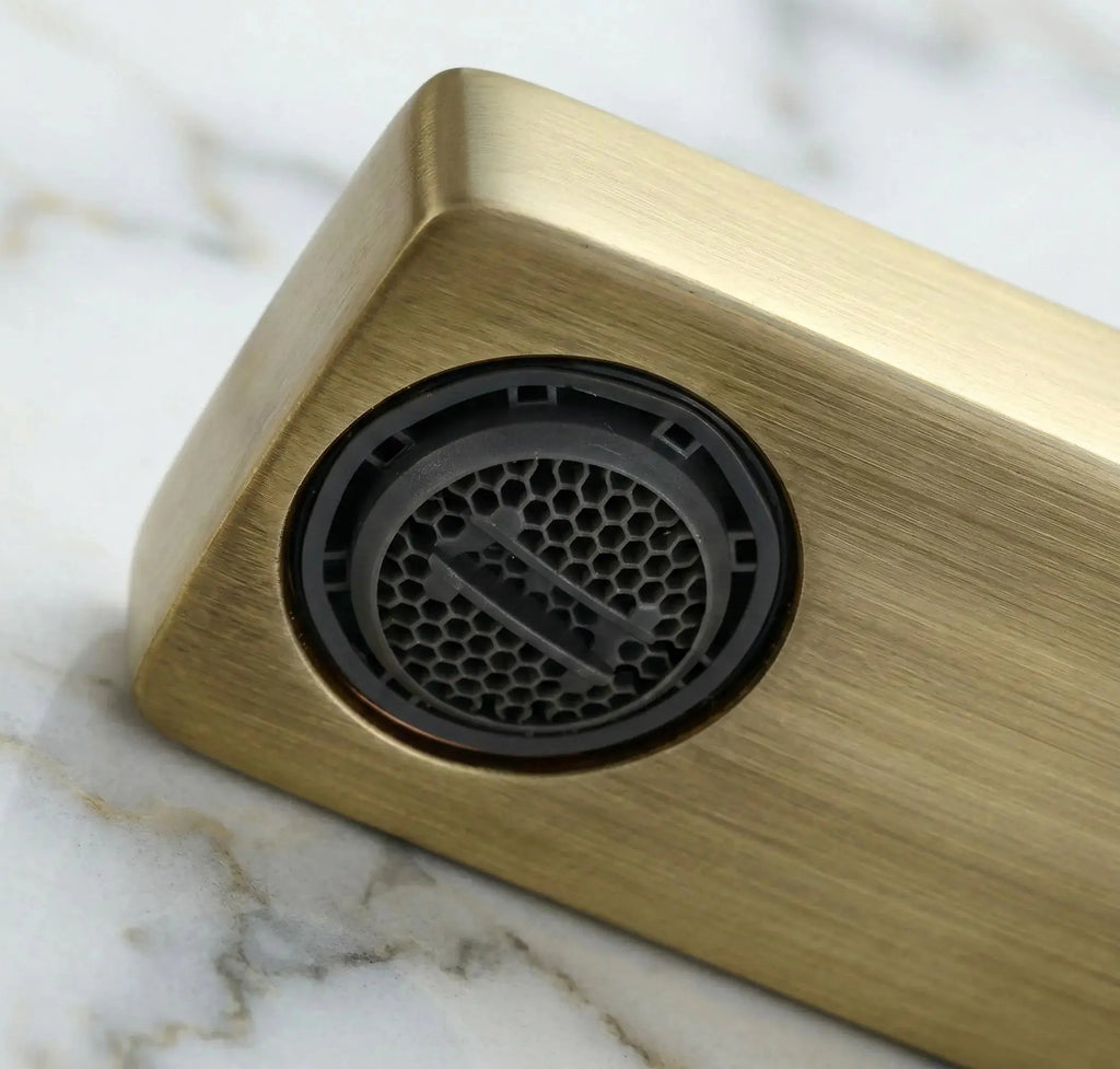 Mitigeur de lavabo - commande moletée - Laiton brossé MaisonBrass