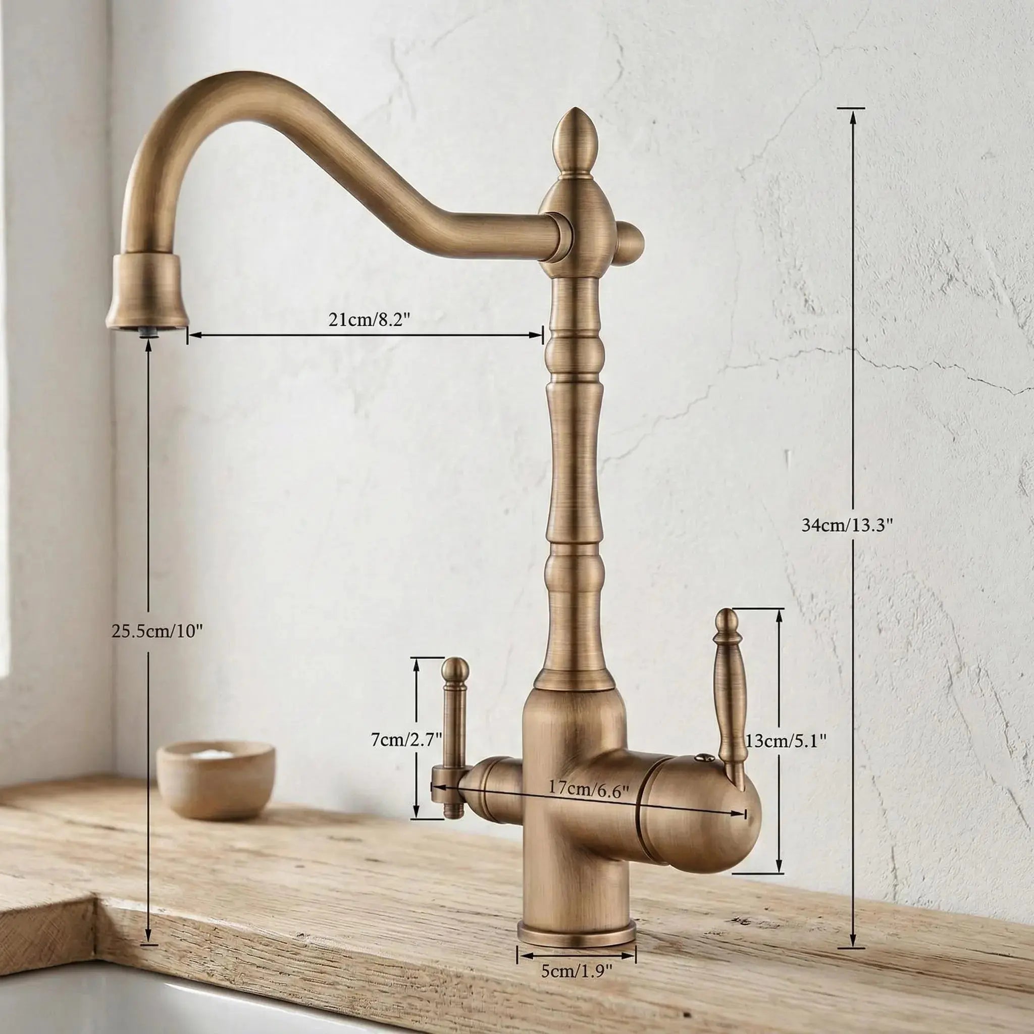 Mitigeur de cuisine victorien en laiton brossé antique MaisonBrass