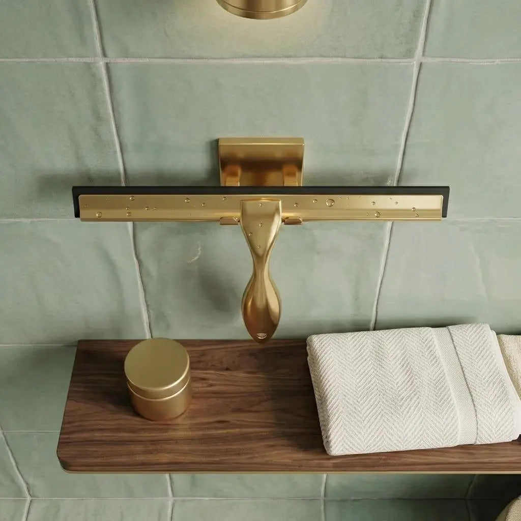 Callisto — Raclette de douche murale design en aluminium MaisonBrass